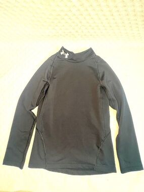 Under Armour ColdGear Fitted Mock Neck Long Sleeve Base Layer | Youth Small (YSM